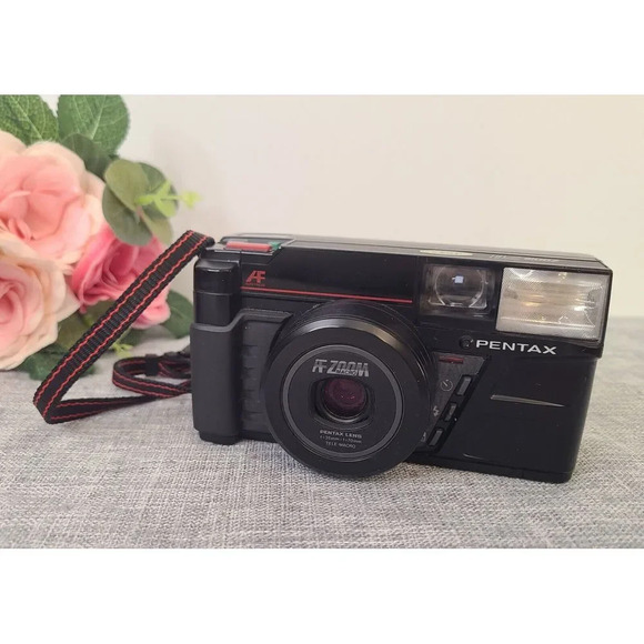 Vintage PENTAX 35MM AF Zoom 70mm Flash Point  & Shoot Camera, For Parts Or Repai - Picture 1 of 5